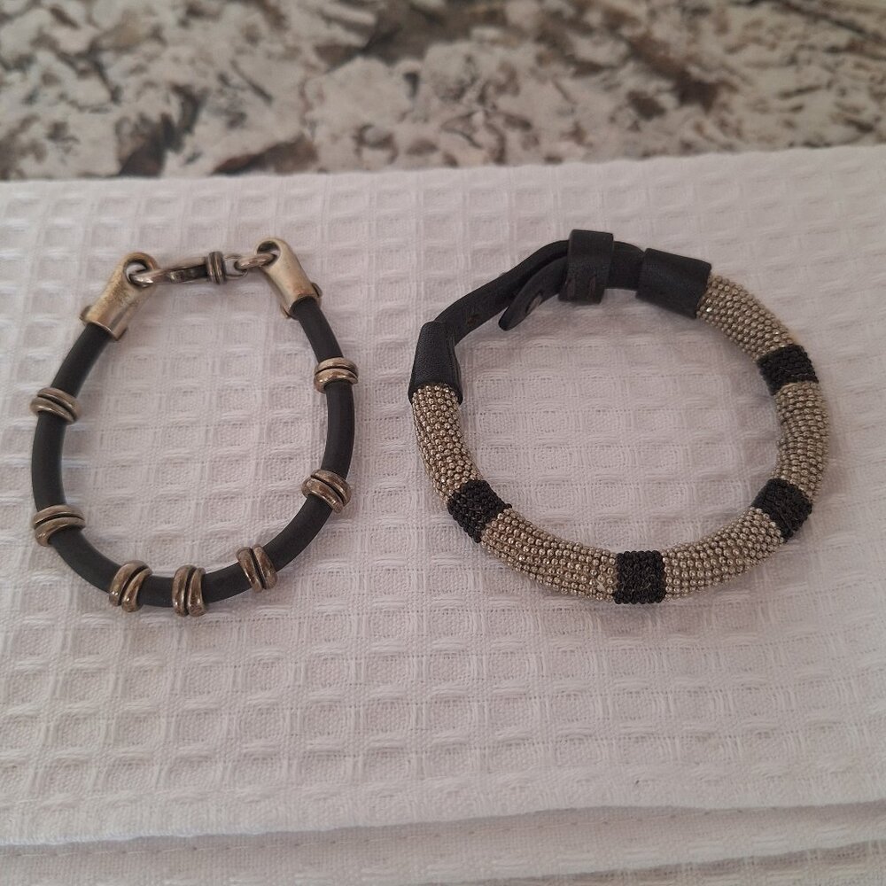 Lot‎ 2 Leather bracelets